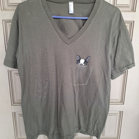 Frenchie Tee SzM Army Green Faux Pocket - Picture 2 of 8